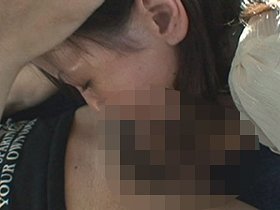 大量ザーメンぶっかけ！バス痴漢集団 総集編　サンプル画像02